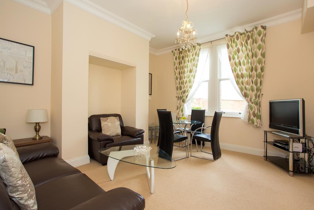 Basingstoke Apartments - Sherborne House, City Centre Victorian Apartments Exterior photo